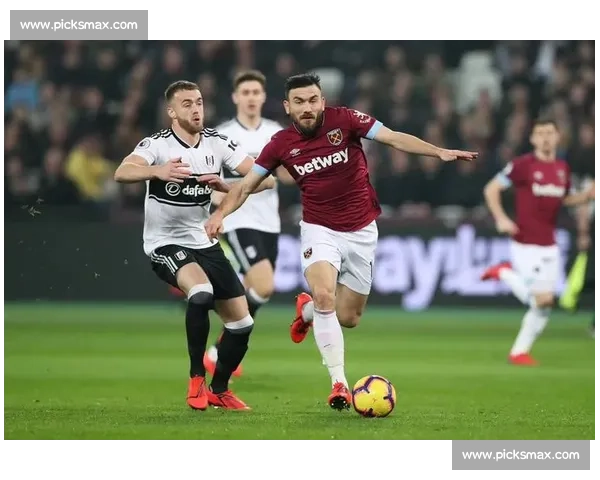 伯恩茅斯黑马潜力股，敢打敢拼，转会窗操作值得关注