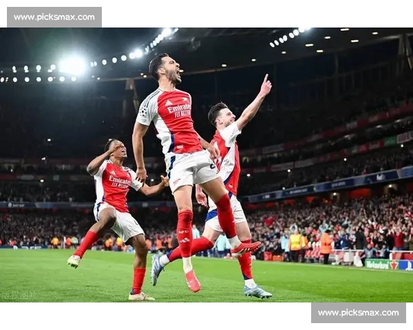 激情不熄!欧冠赛程点燃寒冬,热血沸腾! 激情不熄!欧冠赛程点燃寒冬,热血沸腾!