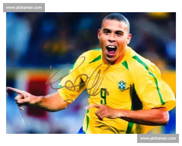 青春无悔！足球历史冠军榜，一代球星的传奇落幕，又一代球员闪耀